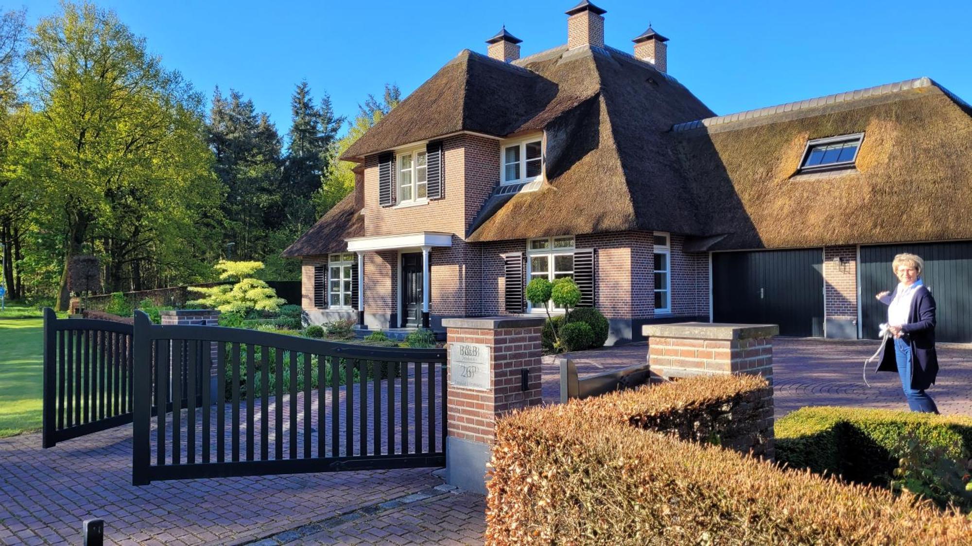 Bnb Overloon Extérieur photo